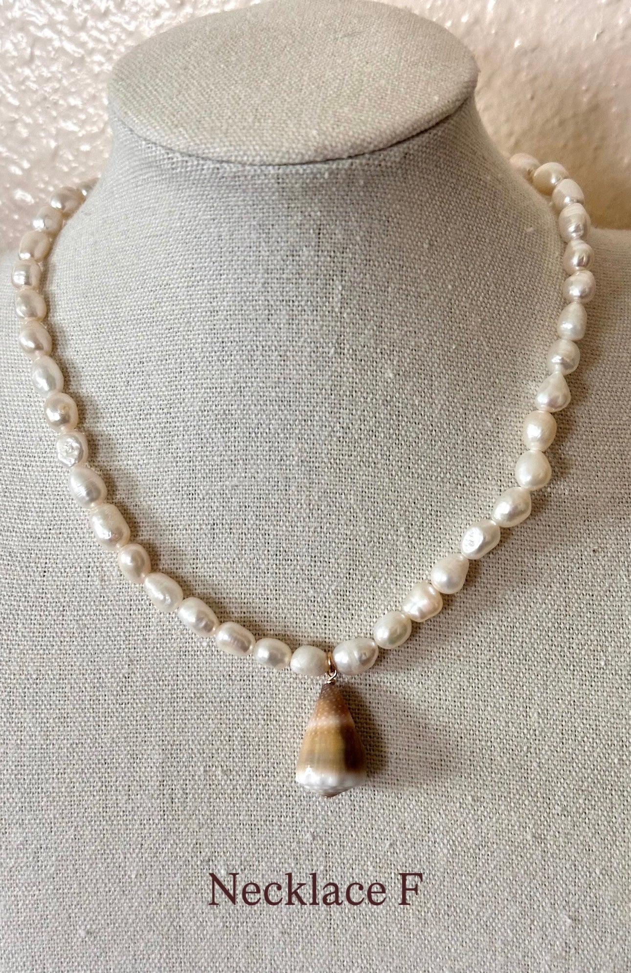Island Honey Necklace