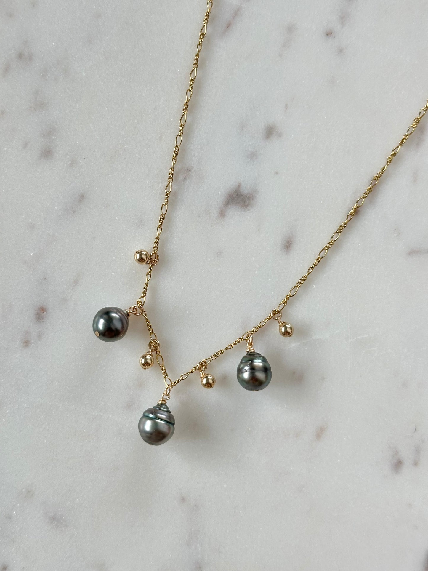 Elara Tahitian Necklace