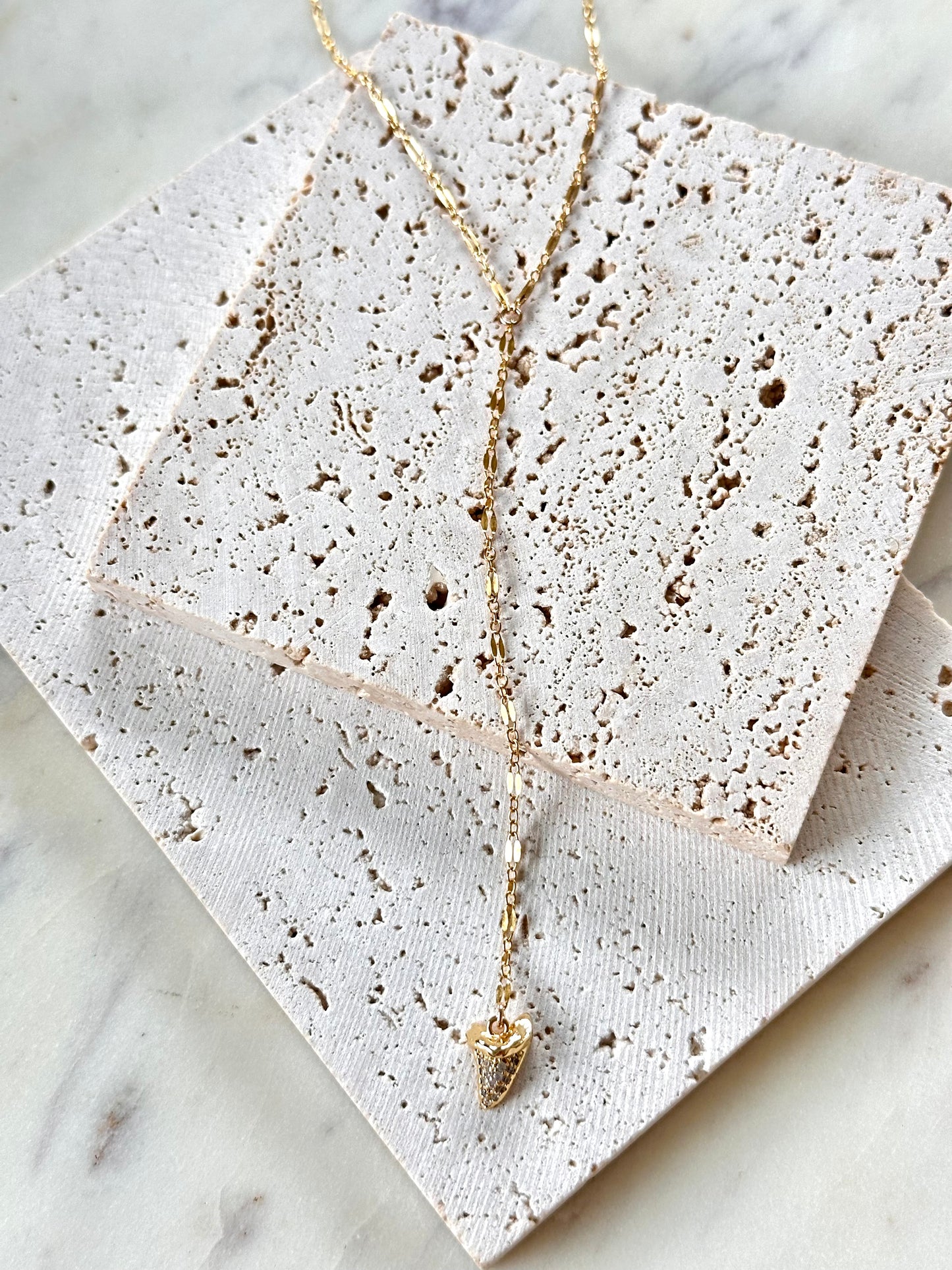 Kona Sharktooth Lariat