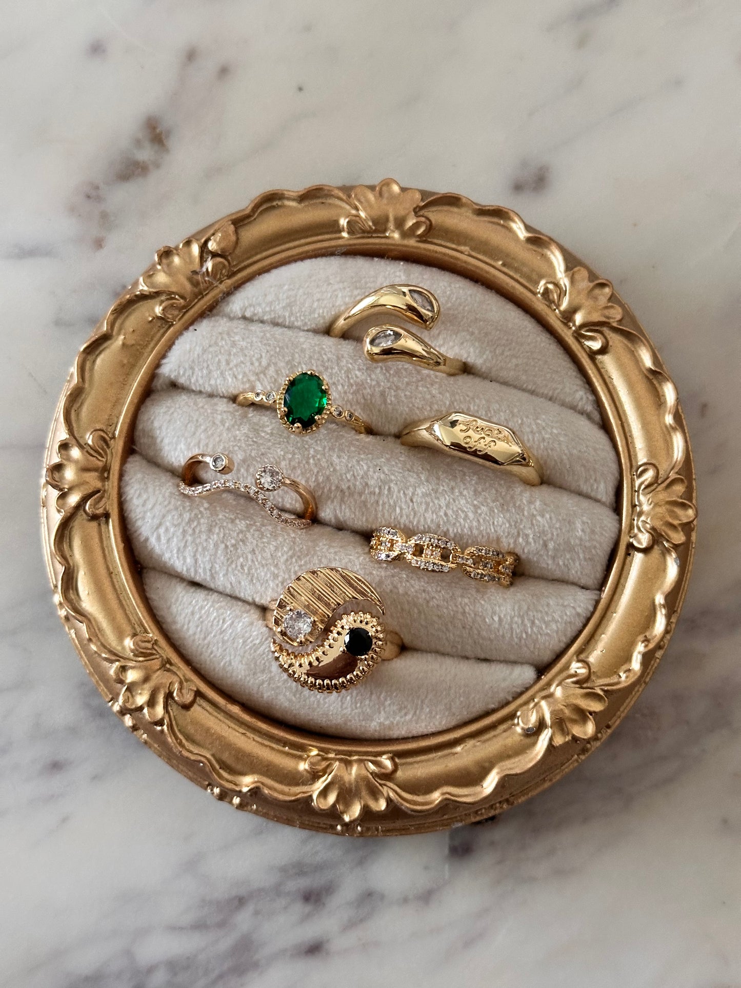 SALE RINGS
