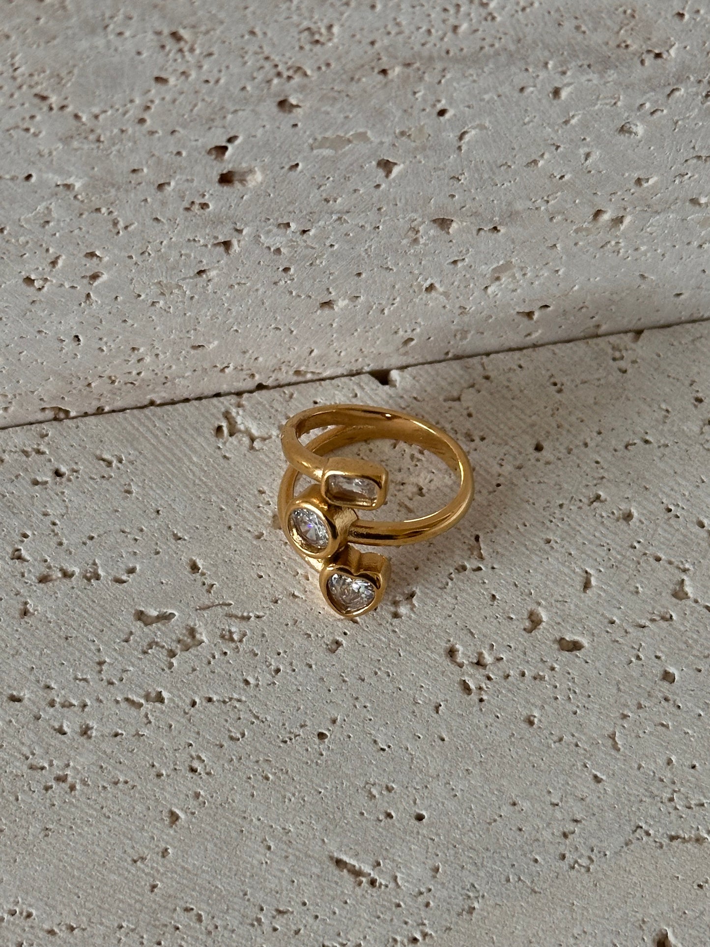 Farrah Ring