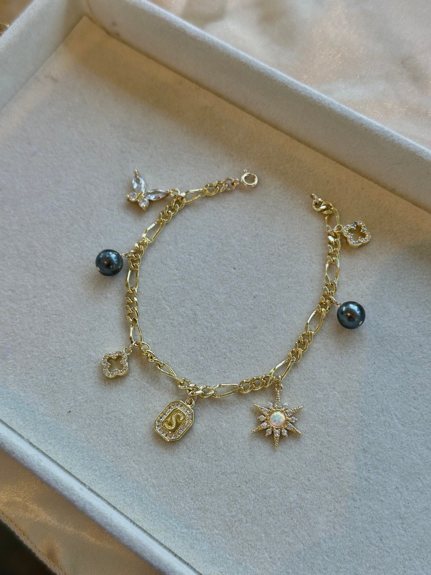 Charm Bar Alexa Letters