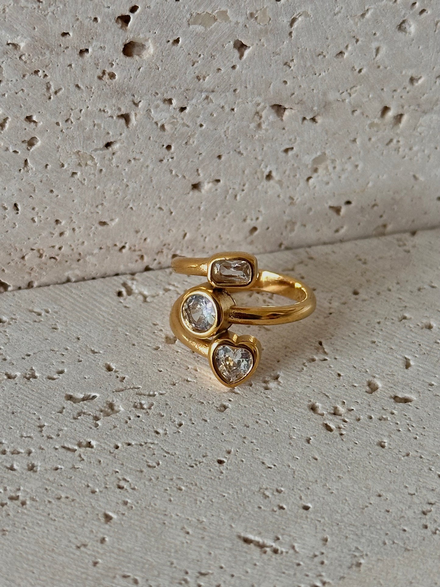 Farrah Ring