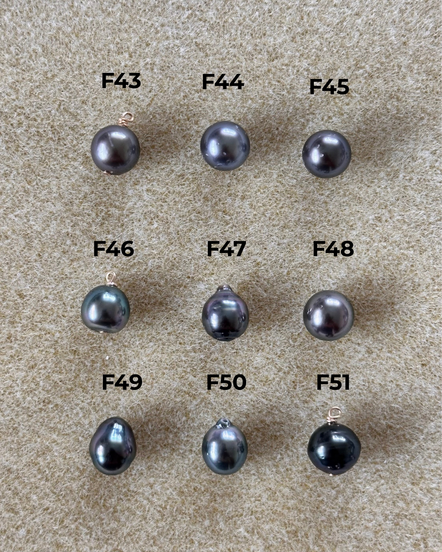 Charm Bar Tahitian Pearls