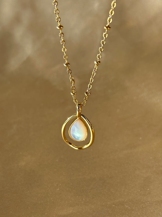 Maribel Mother of Pearl Necklace