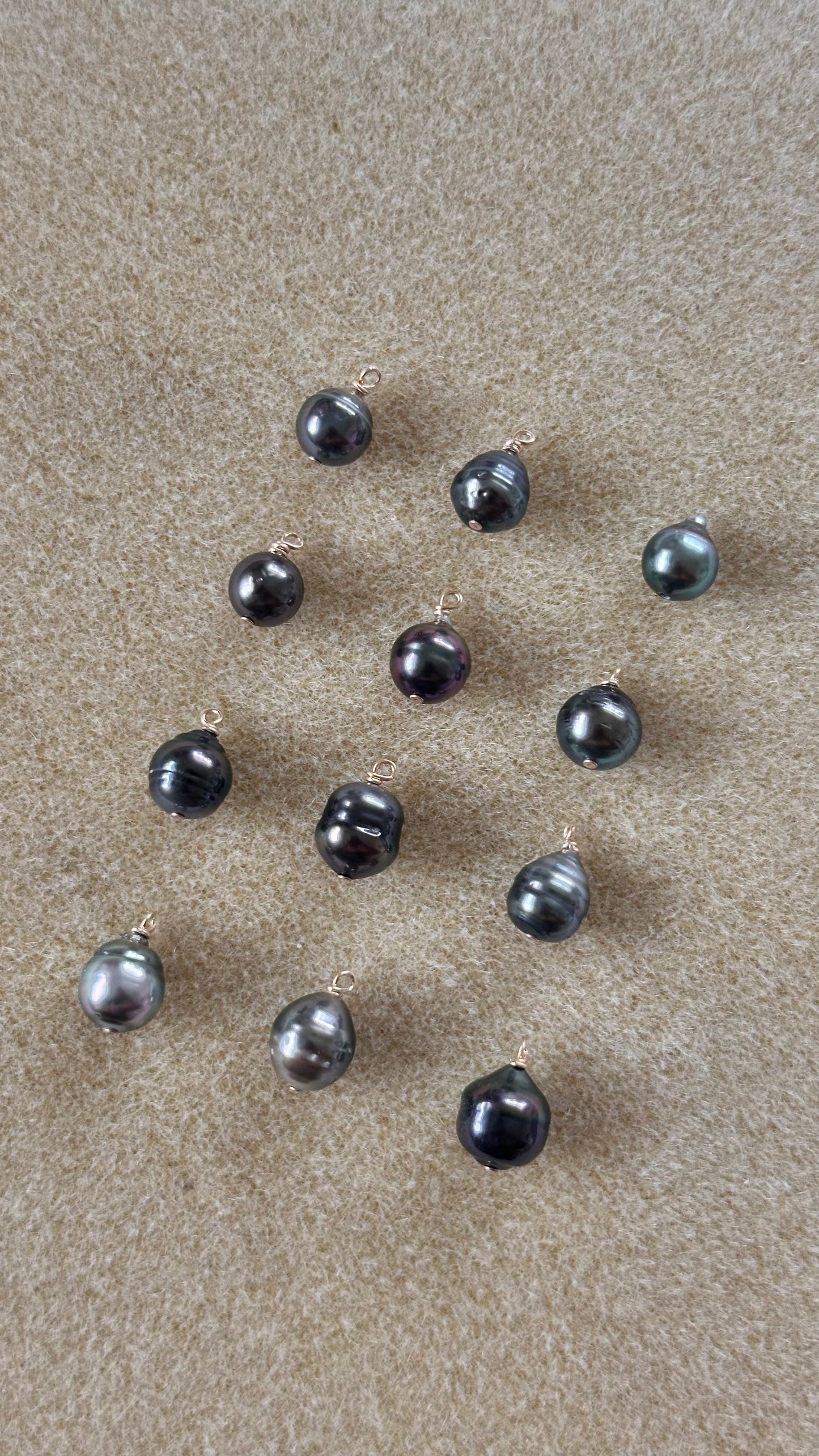 Charm Bar Tahitian Pearls