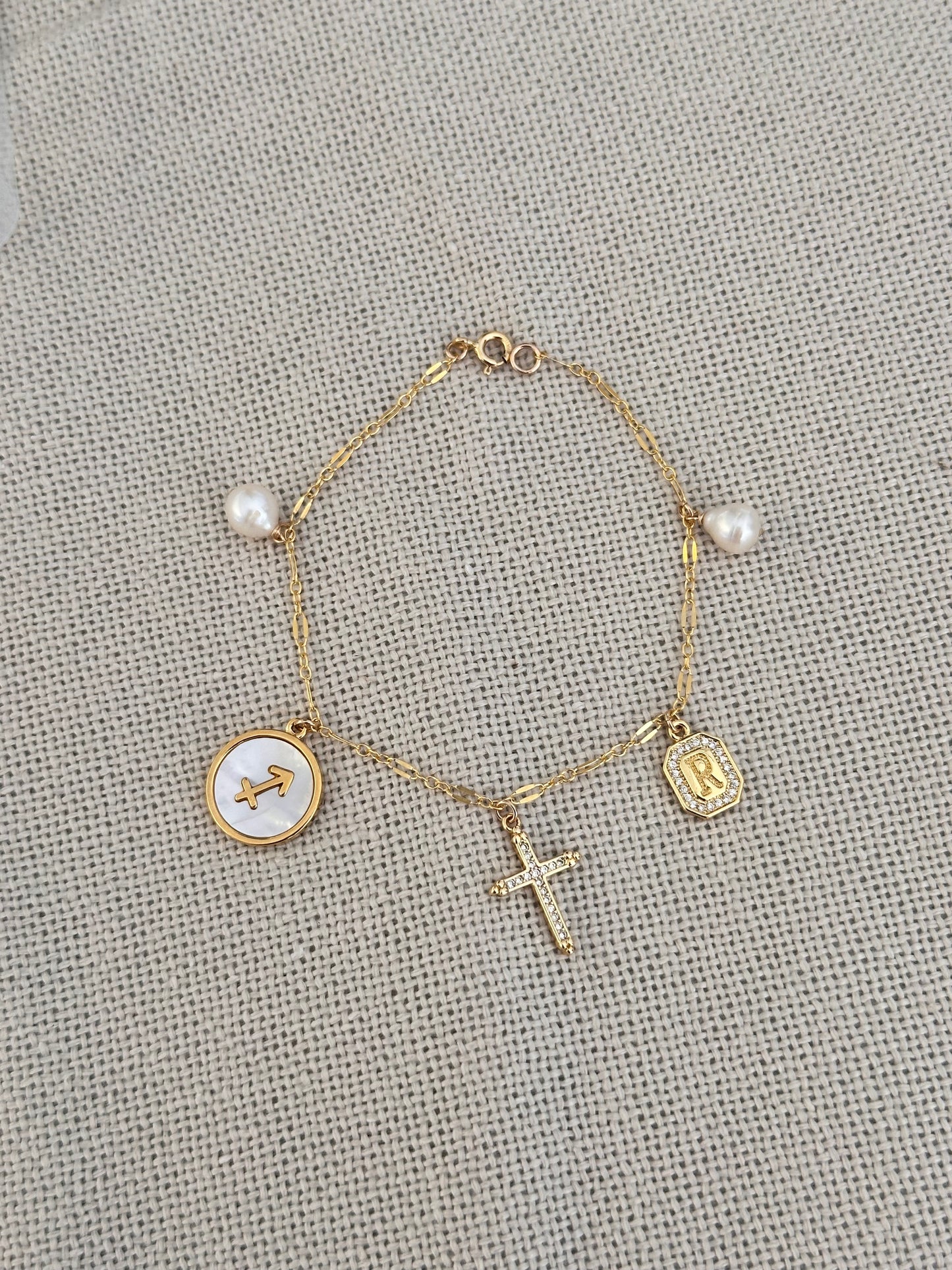 Charm Bar Alexa Letters
