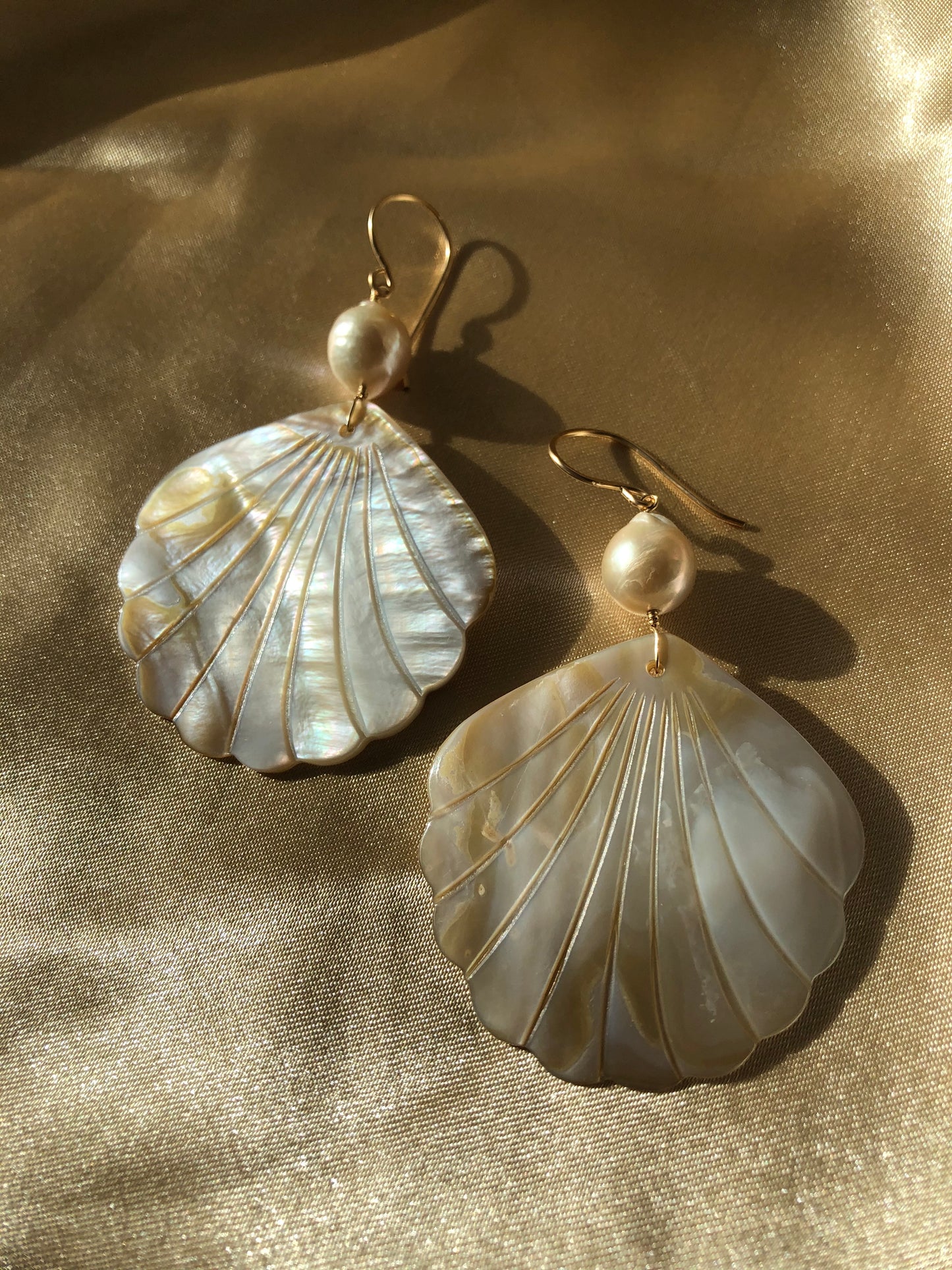 Naia Mother of Pearl Shell Earrings