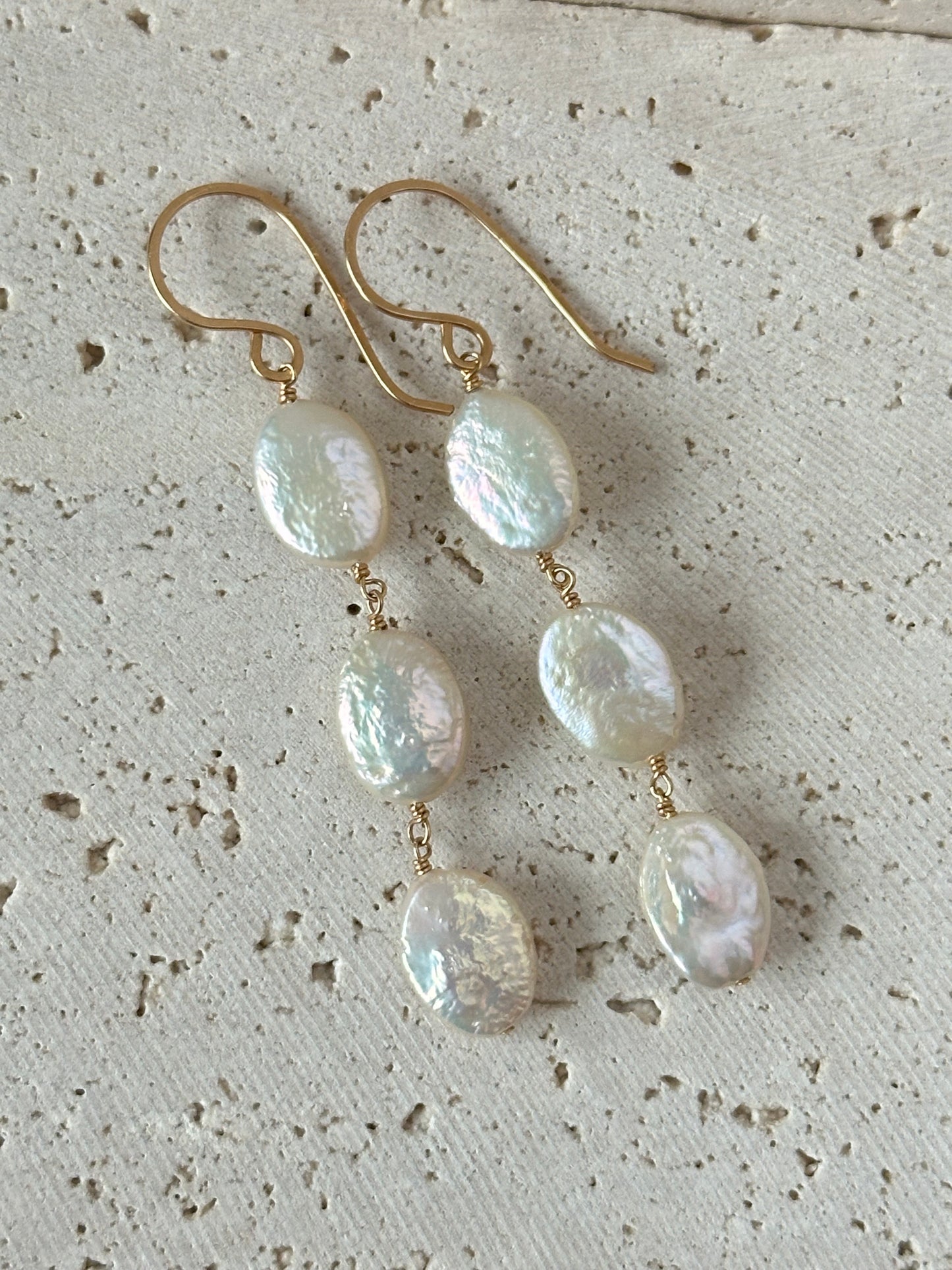 Sapphira Pearl Earrings