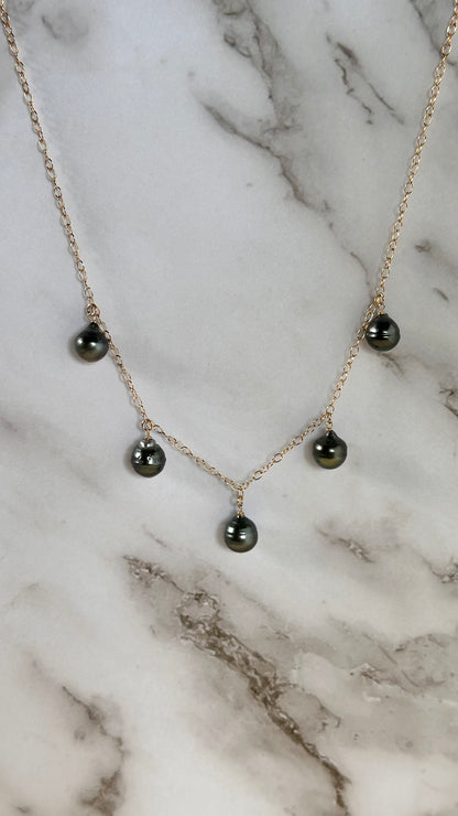Sarai Tahitian Necklace