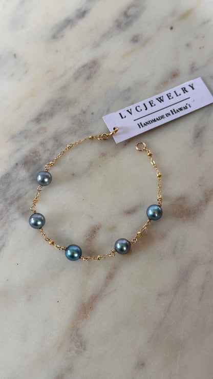 Leilani Blue Akoya Bracelet