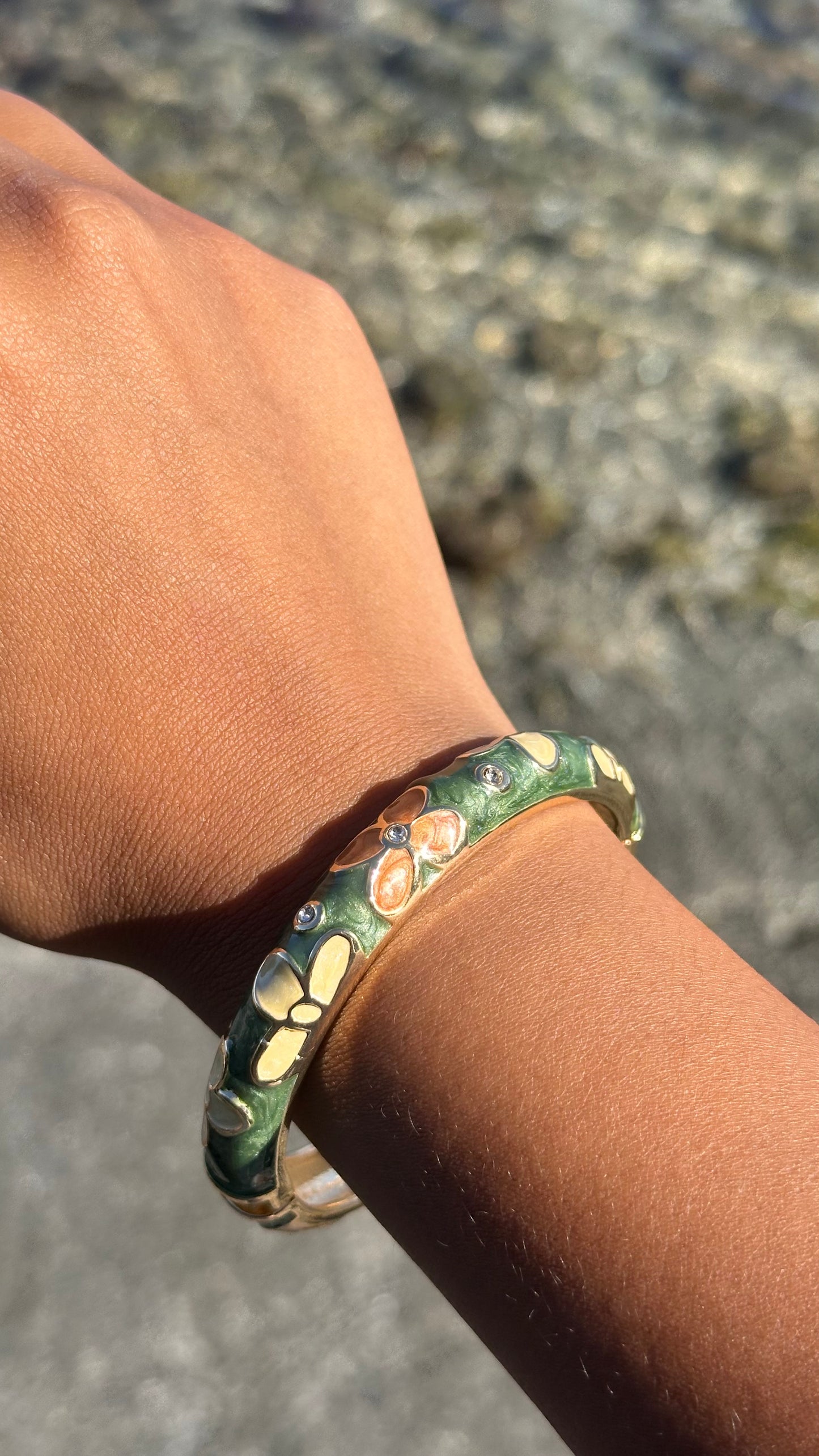 Retro Bloom 60s Inspired Bangles