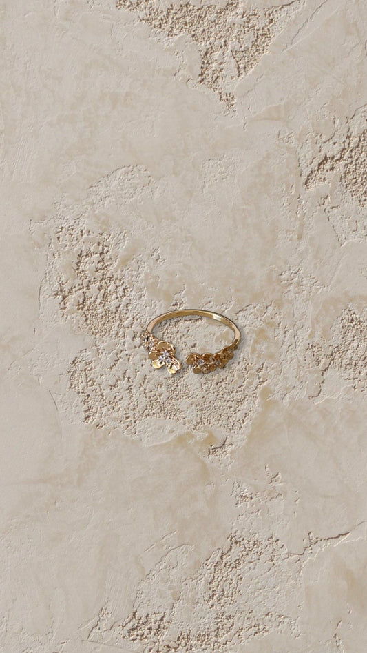 Island Bloom Ring