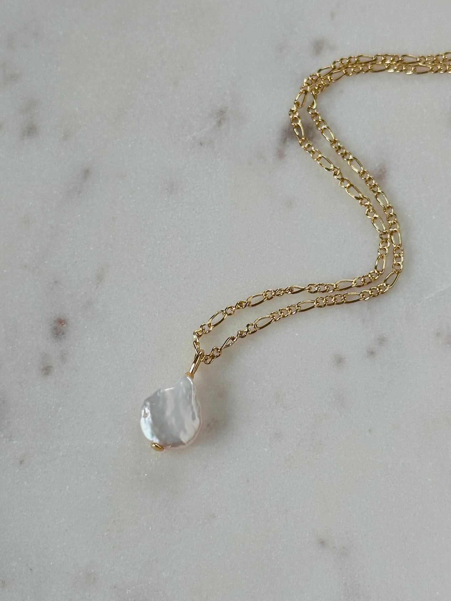 Sapphira Pearl Necklace