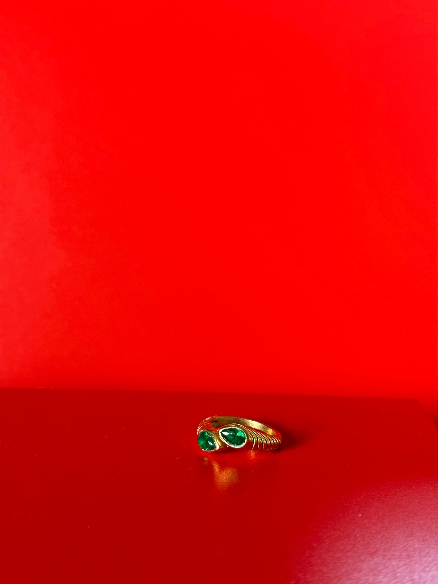 Venus Emerald Ring