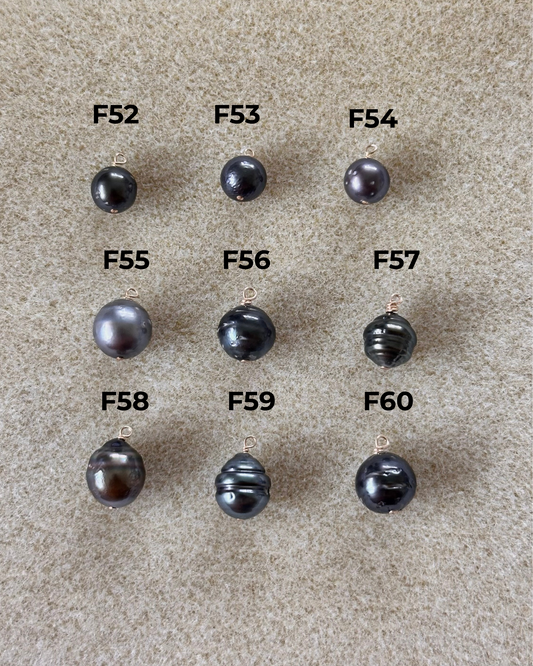Charm Bar Tahitian Pearls